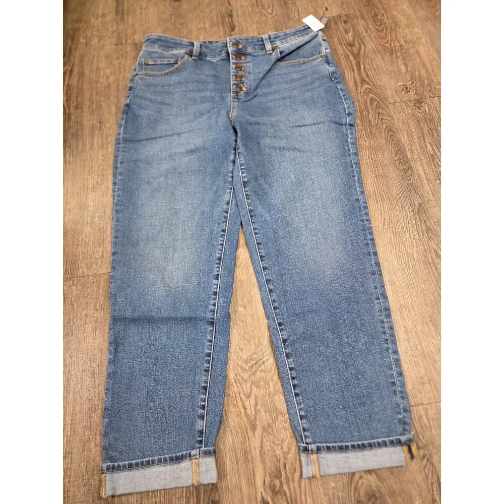 Talbots NWT Erie Wash Size 10 Everyday Relaxed Jeans Stretch Denim Button Fly - Picture 1 of 6